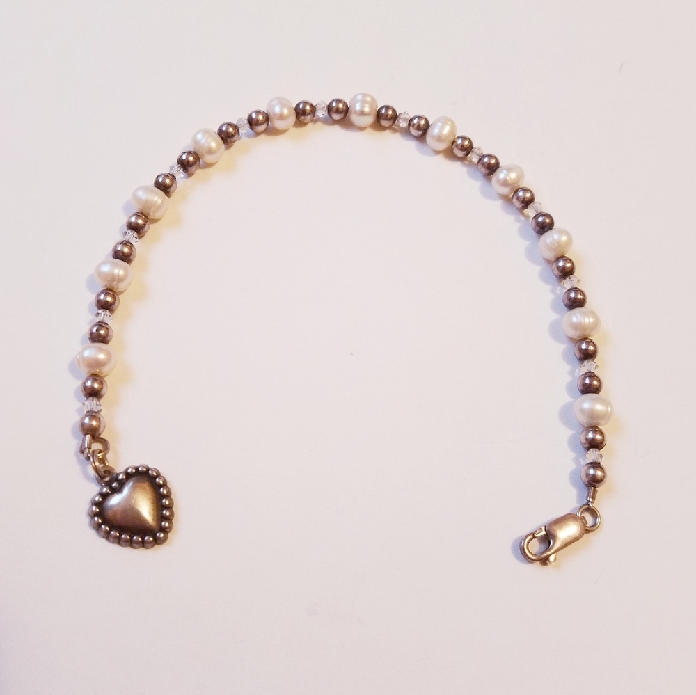 Handmade bracelet w/ crystals and pearls